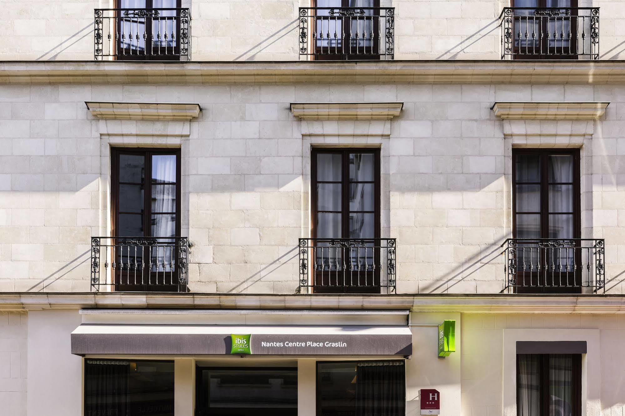 Ibis Styles Nantes Centre Place Graslin Exterior foto